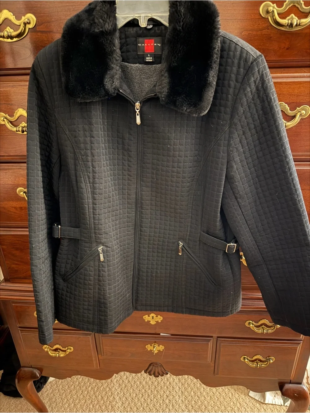 Women’s Black Quilted Jacket with Faux Fur Collar